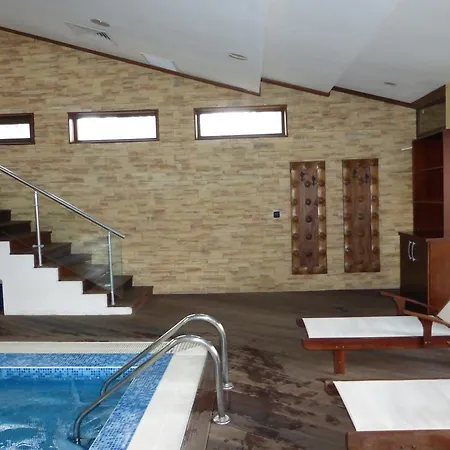 Two-bedroom In Fortuna Apartment Bansko