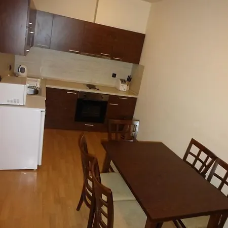 Two-bedroom In Fortuna 班斯科